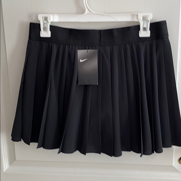 Nike pleated tennis skirt size Large NWT - Picture 4 of 6